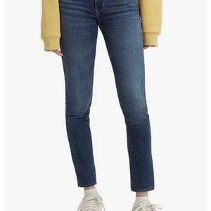 Levis 711 skinny mid rise